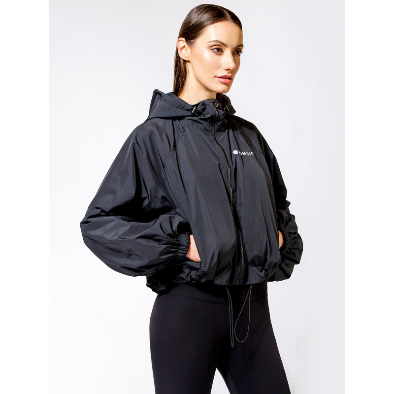 EVERYDAY HOODED BREAKER