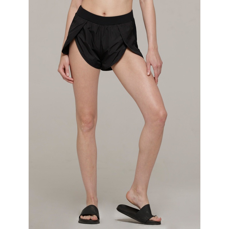 SOLSTICE SHORTS, BLACK/BLACK MESH