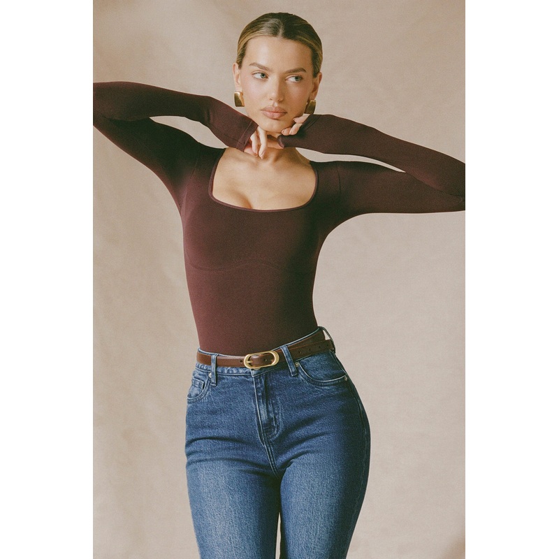 Seamless Long-Sleeve Bodysuit in Espresso