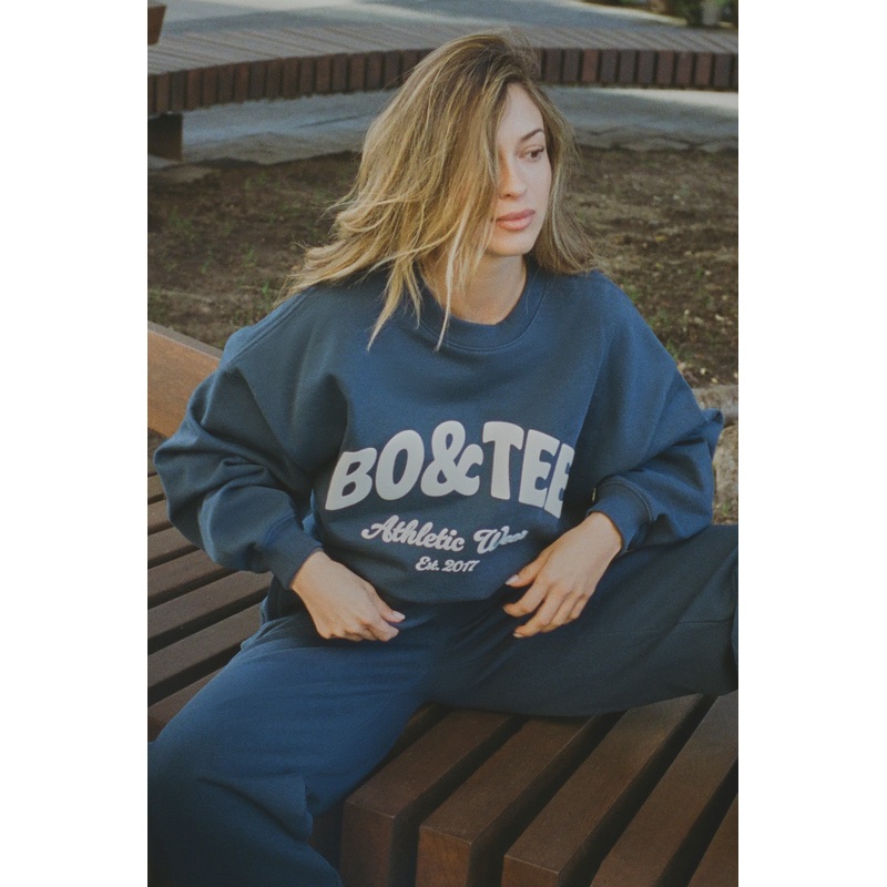 Oversized Crew-Neck Sweatshirt in Dark Navy
