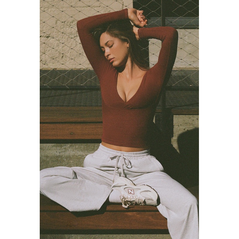 Ribbed Modal Ruched V-Neck Top in Burgundy