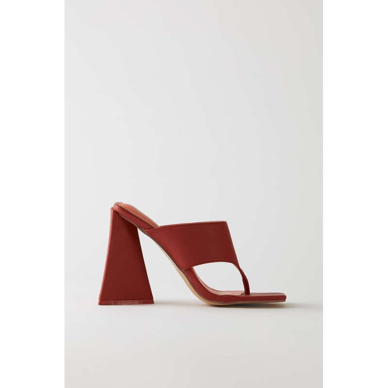 Toe Post Leatherette Mule Heels in Terracotta