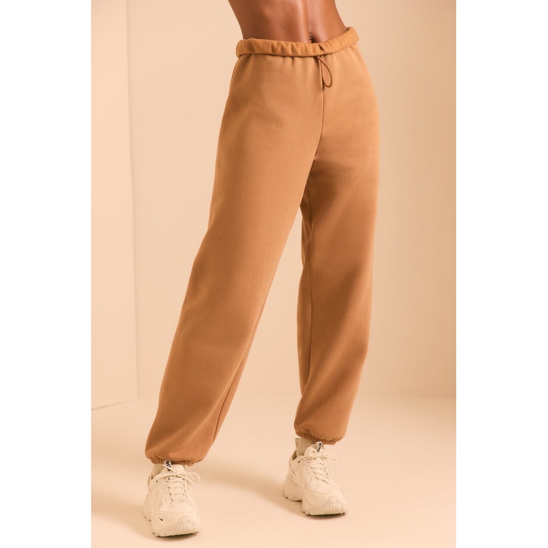 Relaxed Fit Joggers in Chestnut Brown