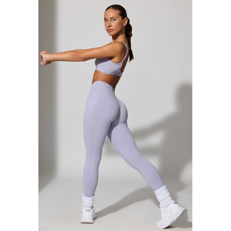 Full Length Leggings with Pockets in Soft Lavender