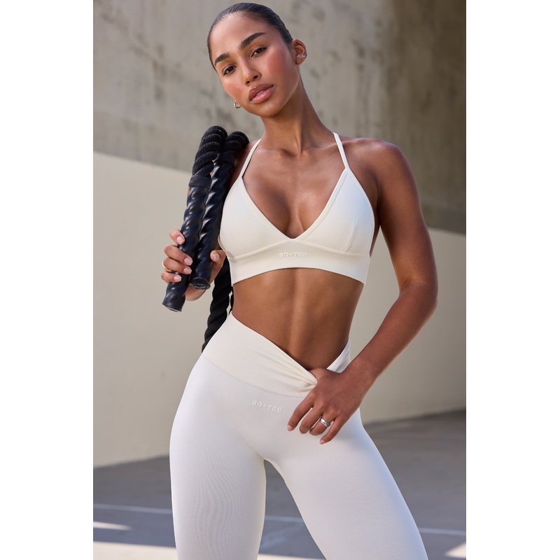 Super Sculpt Seamless Triangle Sports Bra in Eggshell
