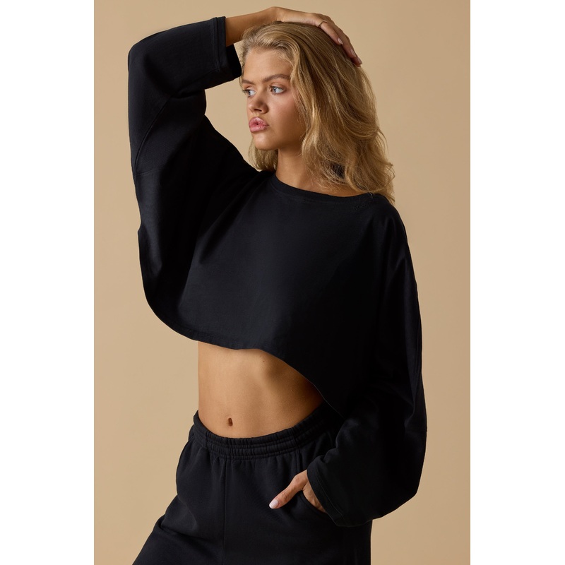 Oversized Long Sleeve Crop Top in Black