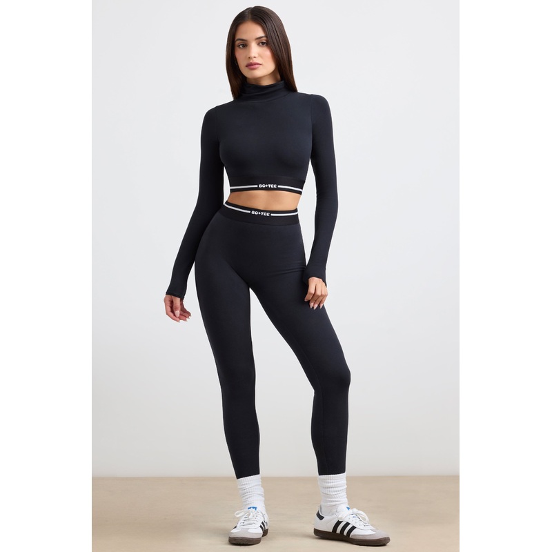 High-Waist Leggings in Black