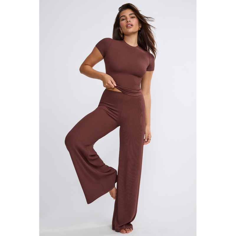 Mid Rise Wide Leg Trouser in Chocolate