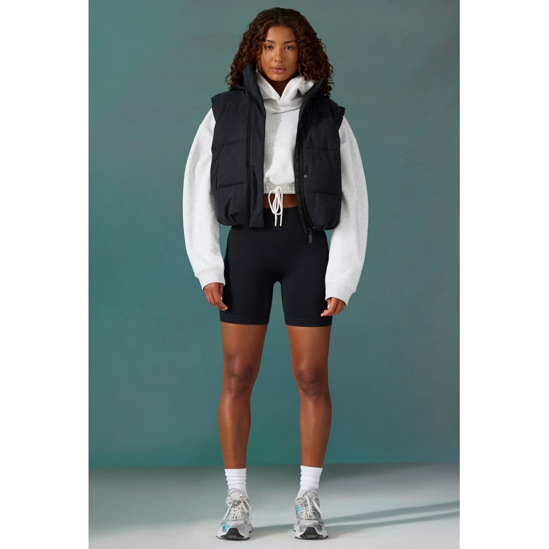 Super Sculpt Seamless Biker Shorts in Black