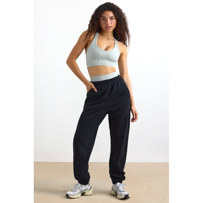 Mid-Rise Joggers in Black