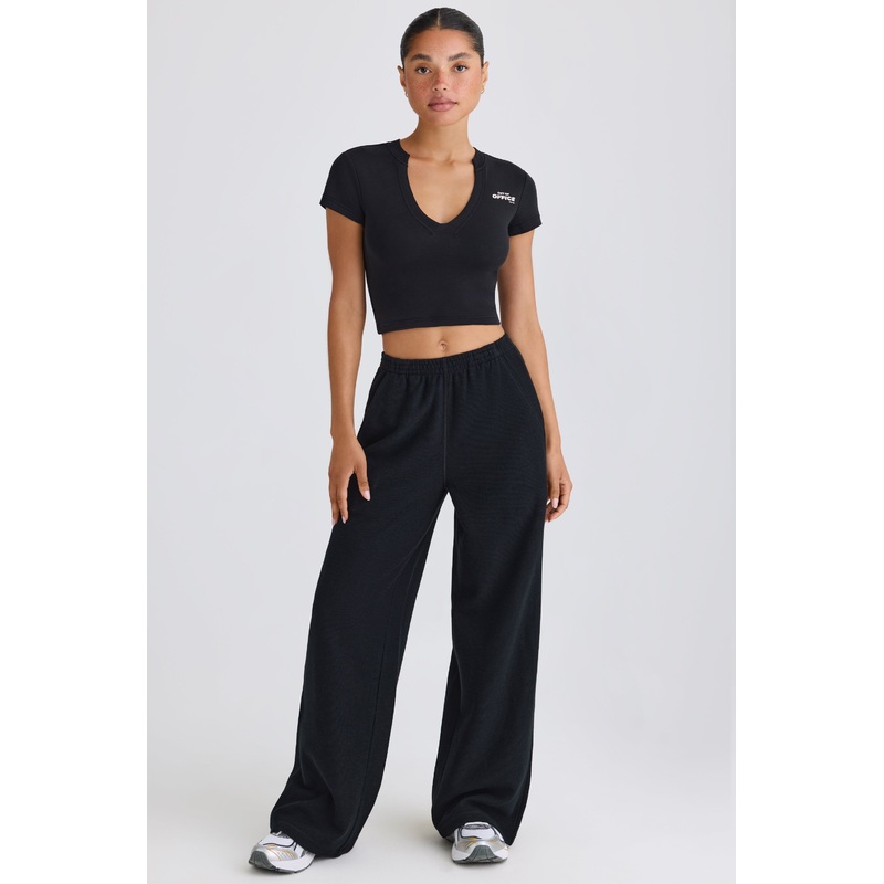 Straight-Leg Joggers in Black
