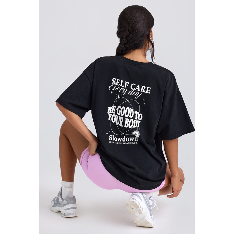 Oversized Short-Sleeve T-Shirt in Black