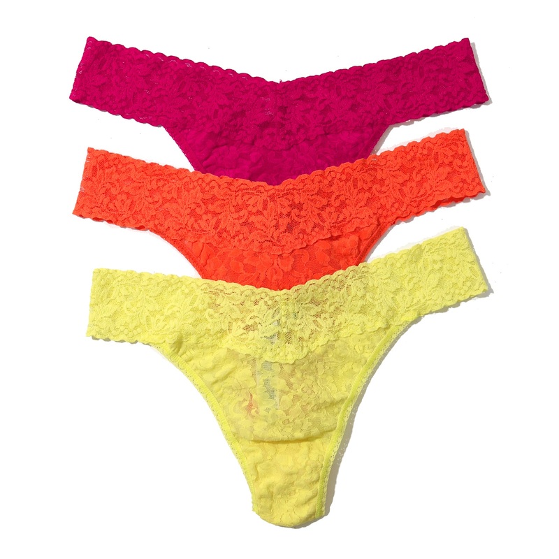 Hanky Panky 3-PACK Signature Lace Original Rise Thong (48113PK) – Extra Spice