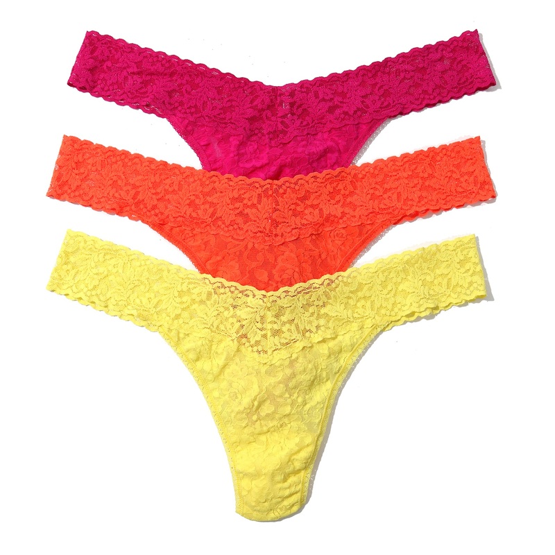 Hanky Panky 3-PACK Signature Lace Original Rise Thong PLUS (48113XPK) – Extra Spice